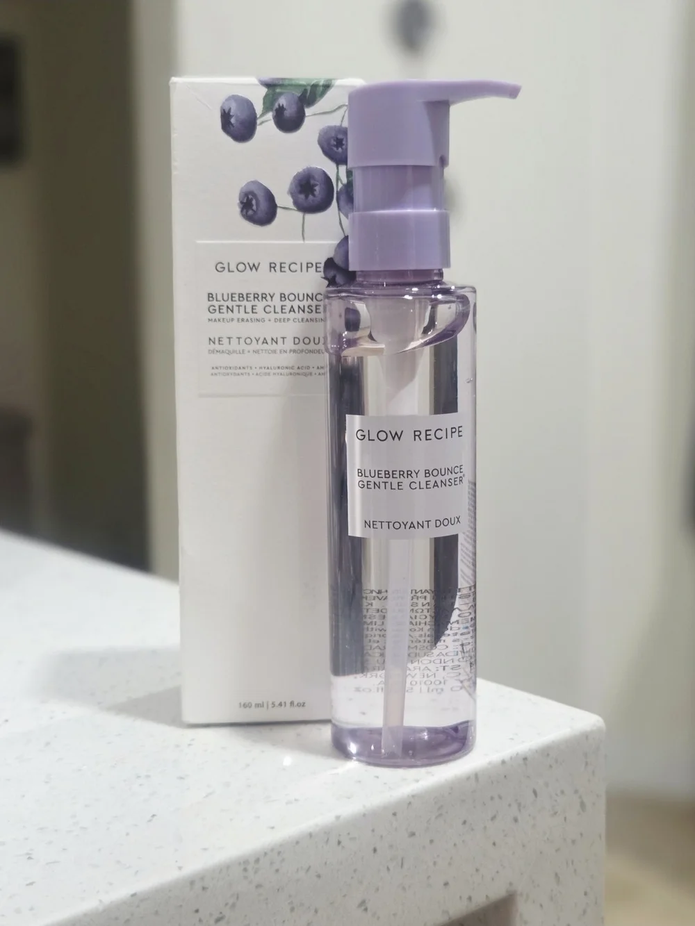 Glow Recipe Blueberry Bounce Gentle Cleanser